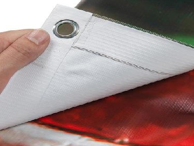 社旗喷绘和刀刮布的工艺区别。